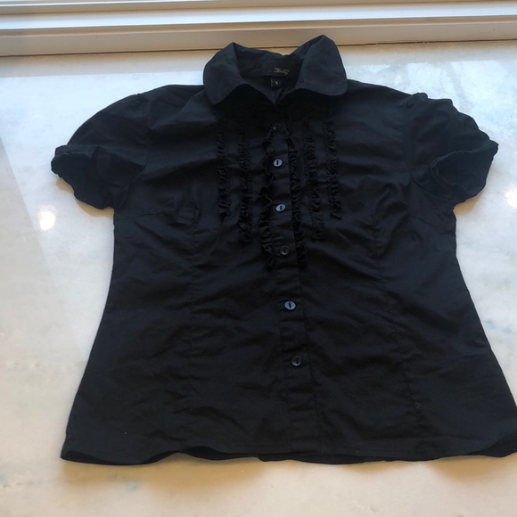 Star City Tops - Black short sleeved button down
